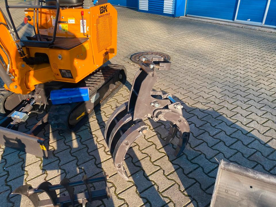Мини багер Minibagger BK1500JS + Zubehör *INKL.19% MWST*BERGER KRAUS*KUBOTA*JOYSTICK*ZUBEHÖRPAKET*SOFORT!*: слика 20