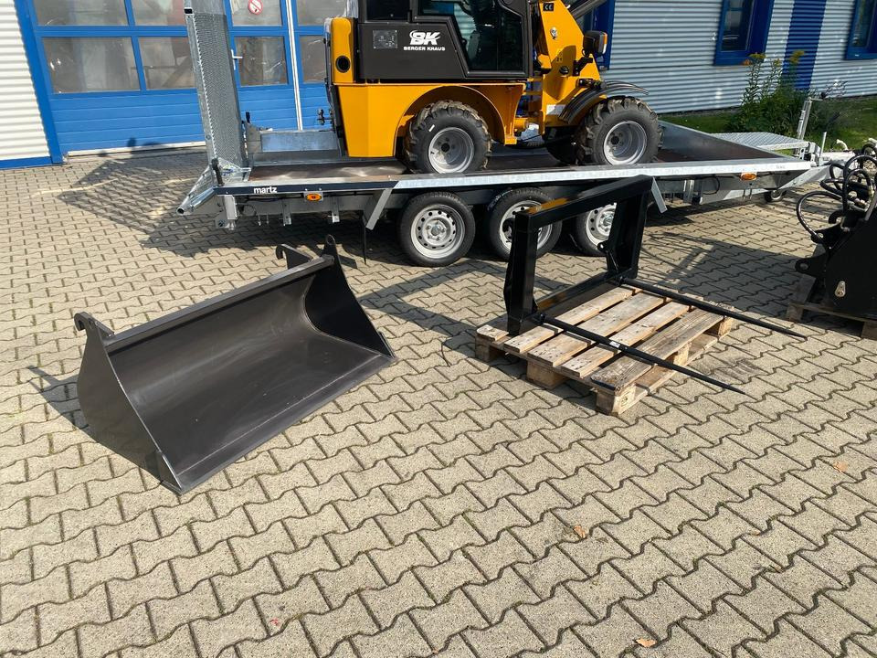 Radlader/Hoflader BK906 Kabine inkl. Tieflader und großem Zubehörpaket *INKL.19% MWST*BERGER KRAUS*PERKINS*CE*SOFORT!* - Земјоделски натоварувач, Приколка: слика 4 Radlader/Hoflader BK906 Kabine inkl. Tieflader und großem Zubehörpaket *INKL.19% MWST*BERGER KRAUS*PERKINS*CE*SOFORT!* - Земјоделски натоварувач, Приколка: слика 4