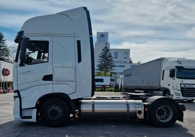 Iveco AS440ST*LNG*Standard*2022*2 Tanks - Камион влекач: слика 3 Iveco AS440ST*LNG*Standard*2022*2 Tanks - Камион влекач: слика 3