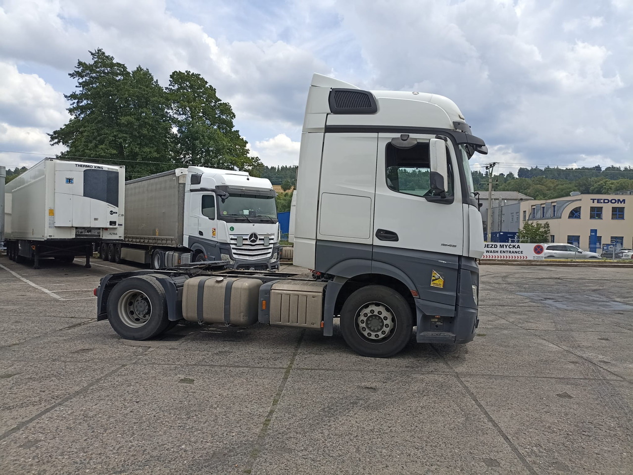 MERCEDES-BENZ ACTROS 1845*BIGSPACE*STANDARD - Камион влекач: слика 3 MERCEDES-BENZ ACTROS 1845*BIGSPACE*STANDARD - Камион влекач: слика 3