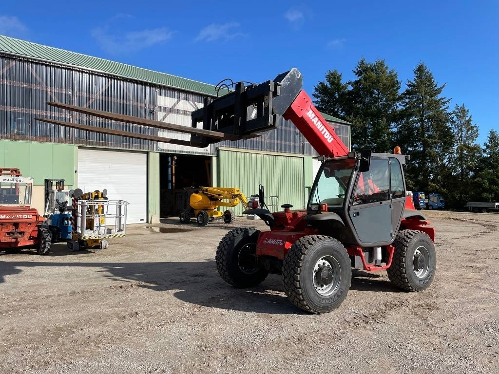 Manitou MVT 675 - Телескопски ракувач: слика 4 Manitou MVT 675 - Телескопски ракувач: слика 4