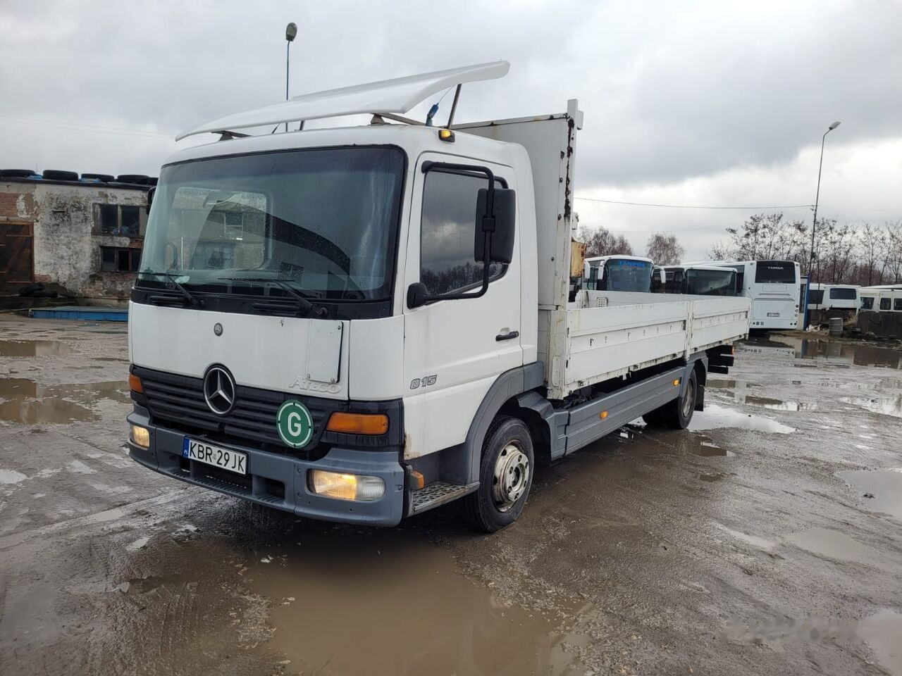 Mercedes-Benz Atego 815 - Камион со платформа: слика 3 Mercedes-Benz Atego 815 - Камион со платформа: слика 3