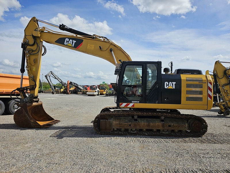 CATERPILLAR 323EL GPS Trimble - Багер гасеничар: слика 2 CATERPILLAR 323EL GPS Trimble - Багер гасеничар: слика 2