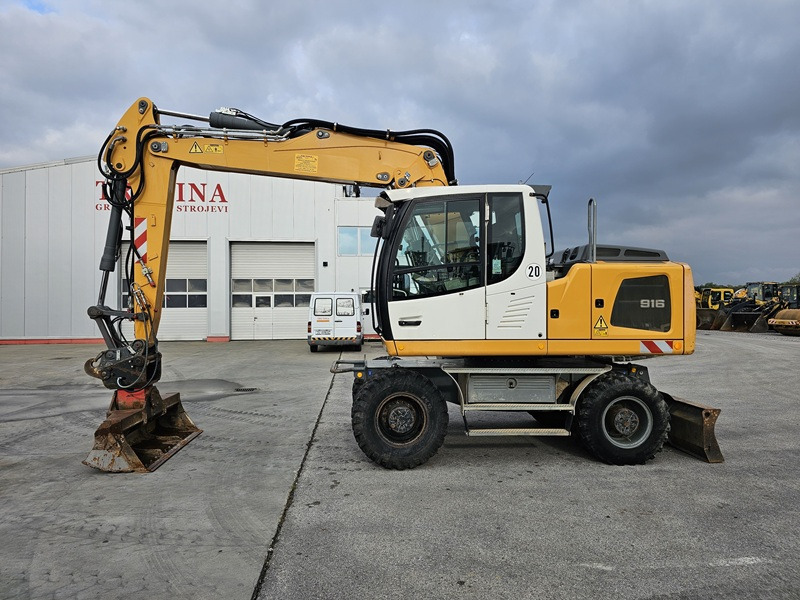 LIEBHERR A916 - Багер на тркала: слика 1 LIEBHERR A916 - Багер на тркала: слика 1