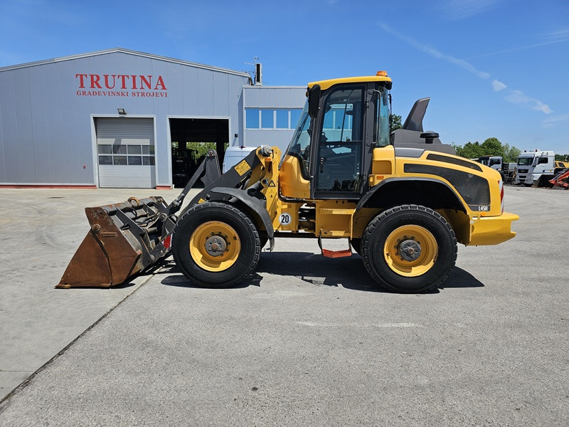 VOLVO L45H - Натоварувач на тркала: слика 2 VOLVO L45H - Натоварувач на тркала: слика 2
