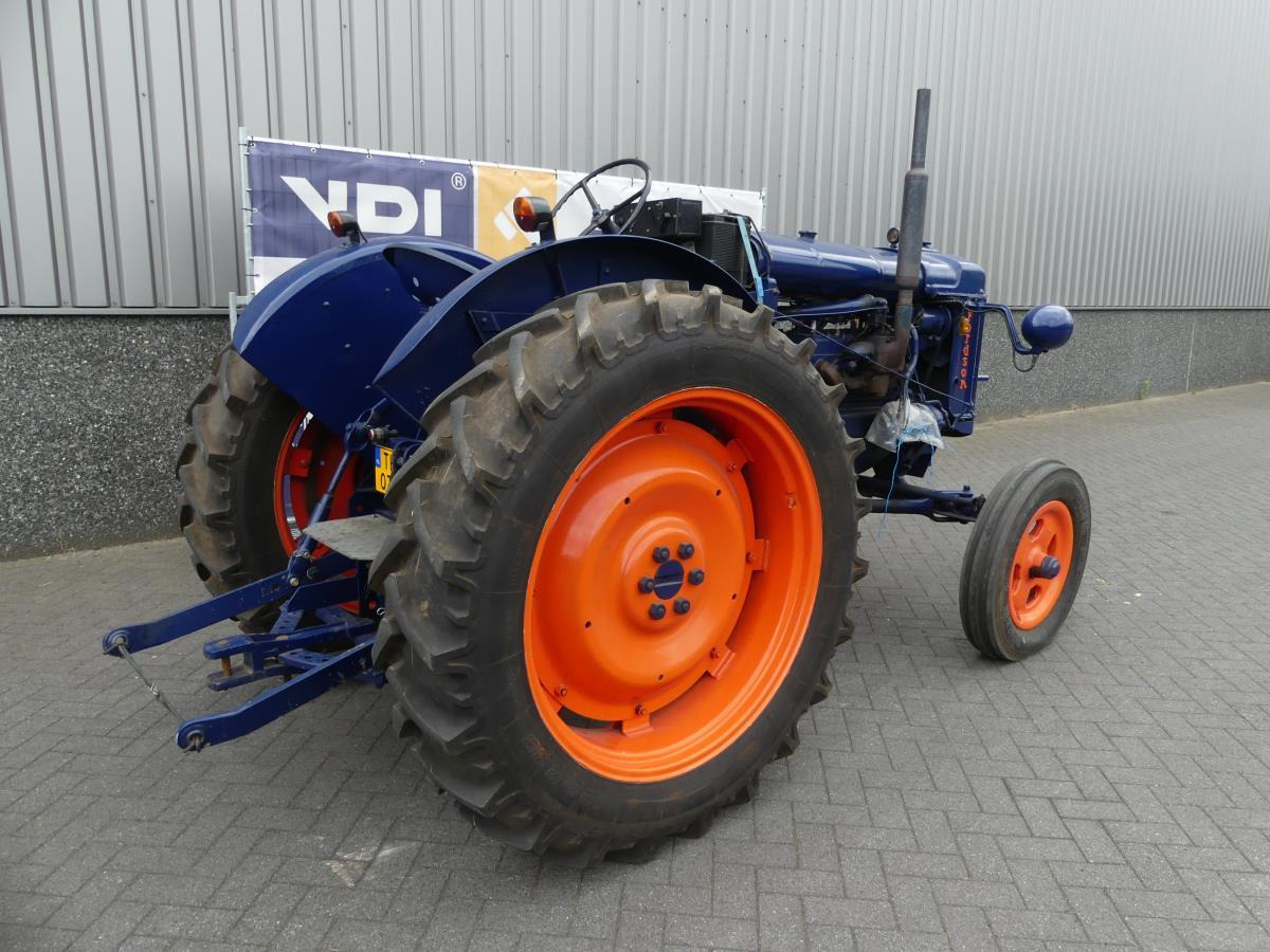 Fordson 27N - Трактор: слика 5 Fordson 27N - Трактор: слика 5