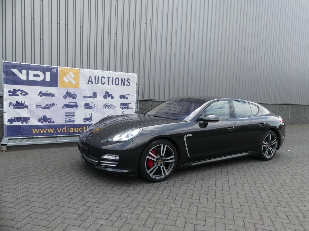 Porsche Panamera, Platina Edition - Седан: слика 2 Porsche Panamera, Platina Edition - Седан: слика 2