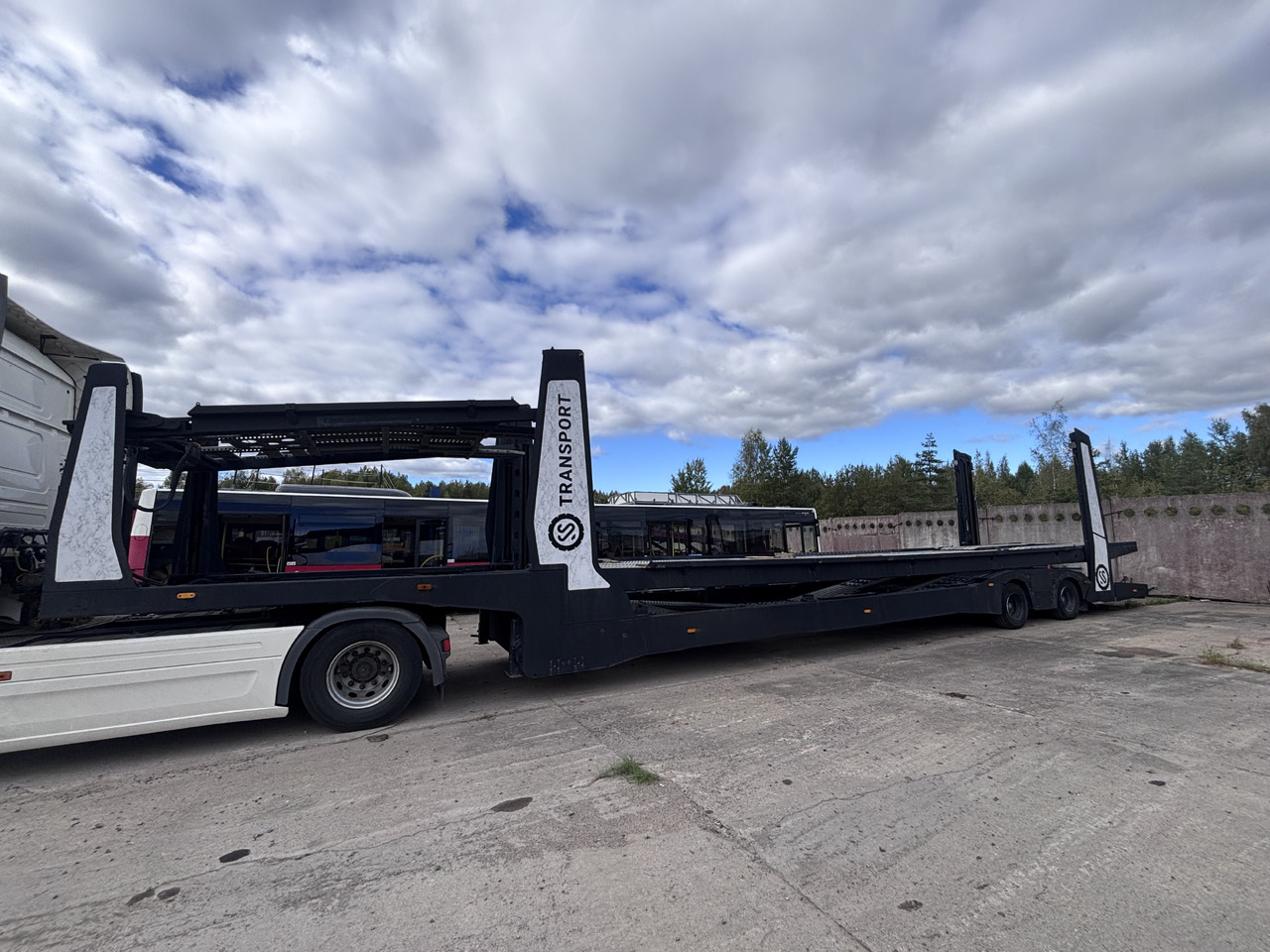 Автотранспортна полуприколка Rolfo Rolfo S2r1: слика 11 Автотранспортна полуприколка Rolfo Rolfo S2r1: слика 11