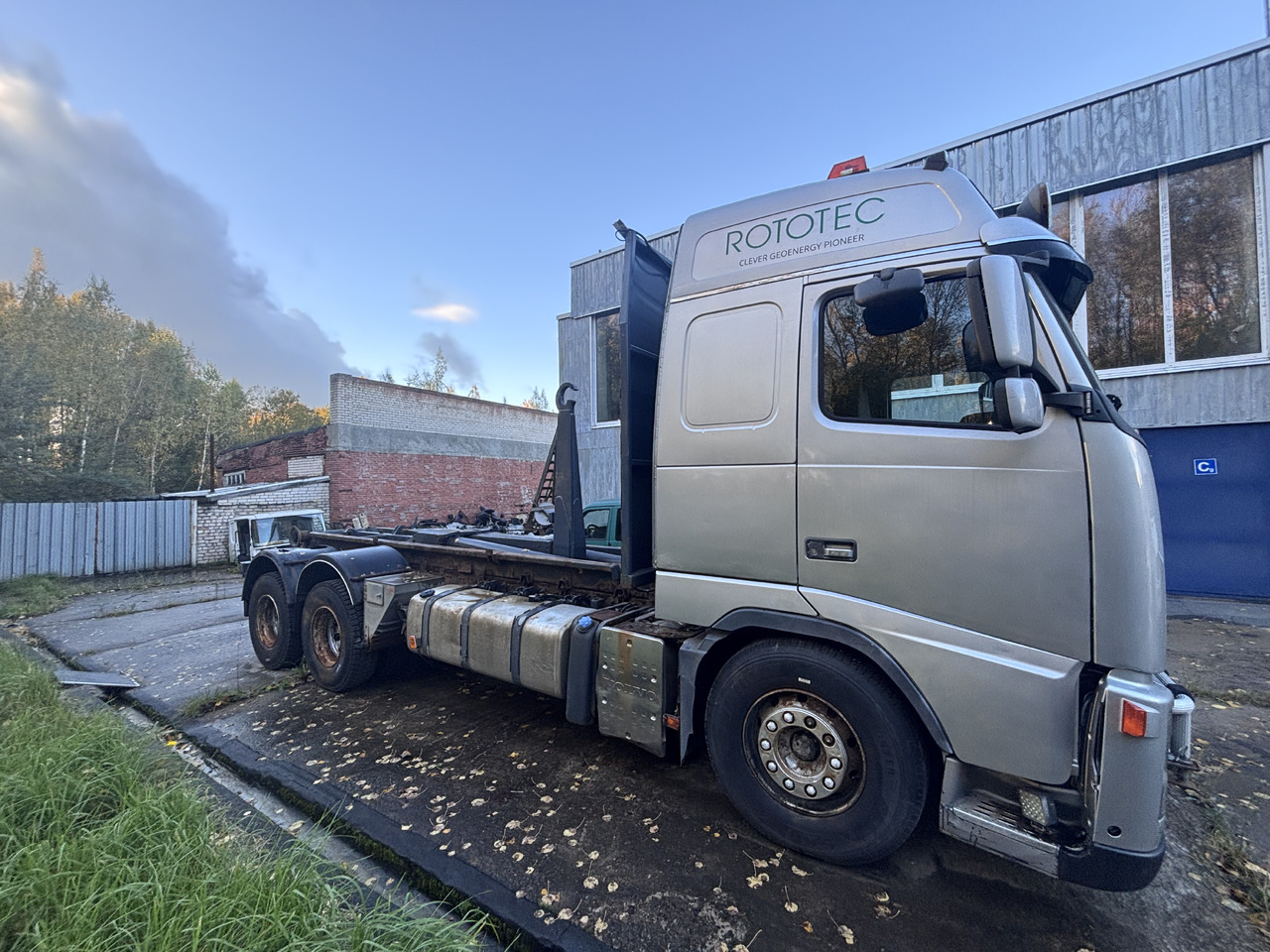 VOLVO FH16 - 580 - Камион со кука за подигање: слика 4 VOLVO FH16 - 580 - Камион со кука за подигање: слика 4