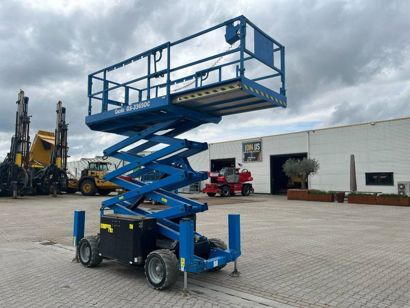 Genie GS 3369 DC - Кревач ножица: слика 4 Genie GS 3369 DC - Кревач ножица: слика 4