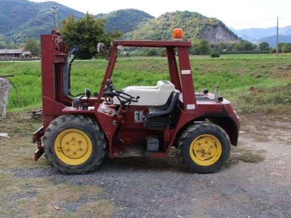 Manitou MC20P - Вилушкар за груб терен: слика 1 Manitou MC20P - Вилушкар за груб терен: слика 1