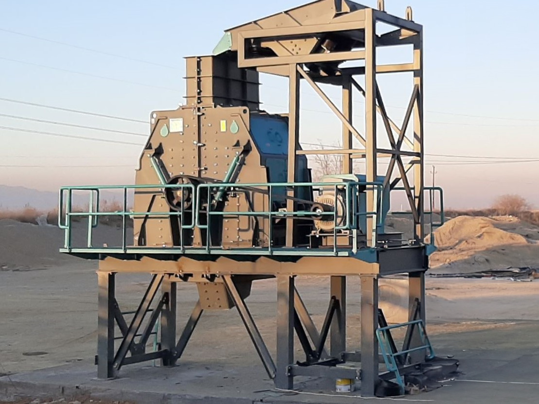 Constmach Concasseur à Percussion Tertiaire 60-250 TPH (Machine de Fabrication de Sable) - Ударна дробилката: слика 1 Constmach Concasseur à Percussion Tertiaire 60-250 TPH (Machine de Fabrication de Sable) - Ударна дробилката: слика 1