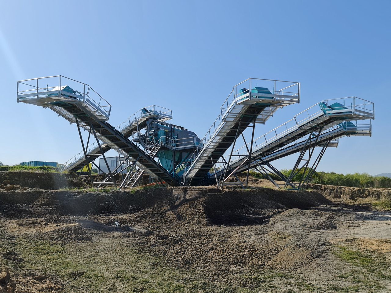 Constmach Stationary Washing And Screening Plant (Sand, Gravel, Gravel Washing And Screening) - Градежно сито: слика 4 Constmach Stationary Washing And Screening Plant (Sand, Gravel, Gravel Washing And Screening) - Градежно сито: слика 4