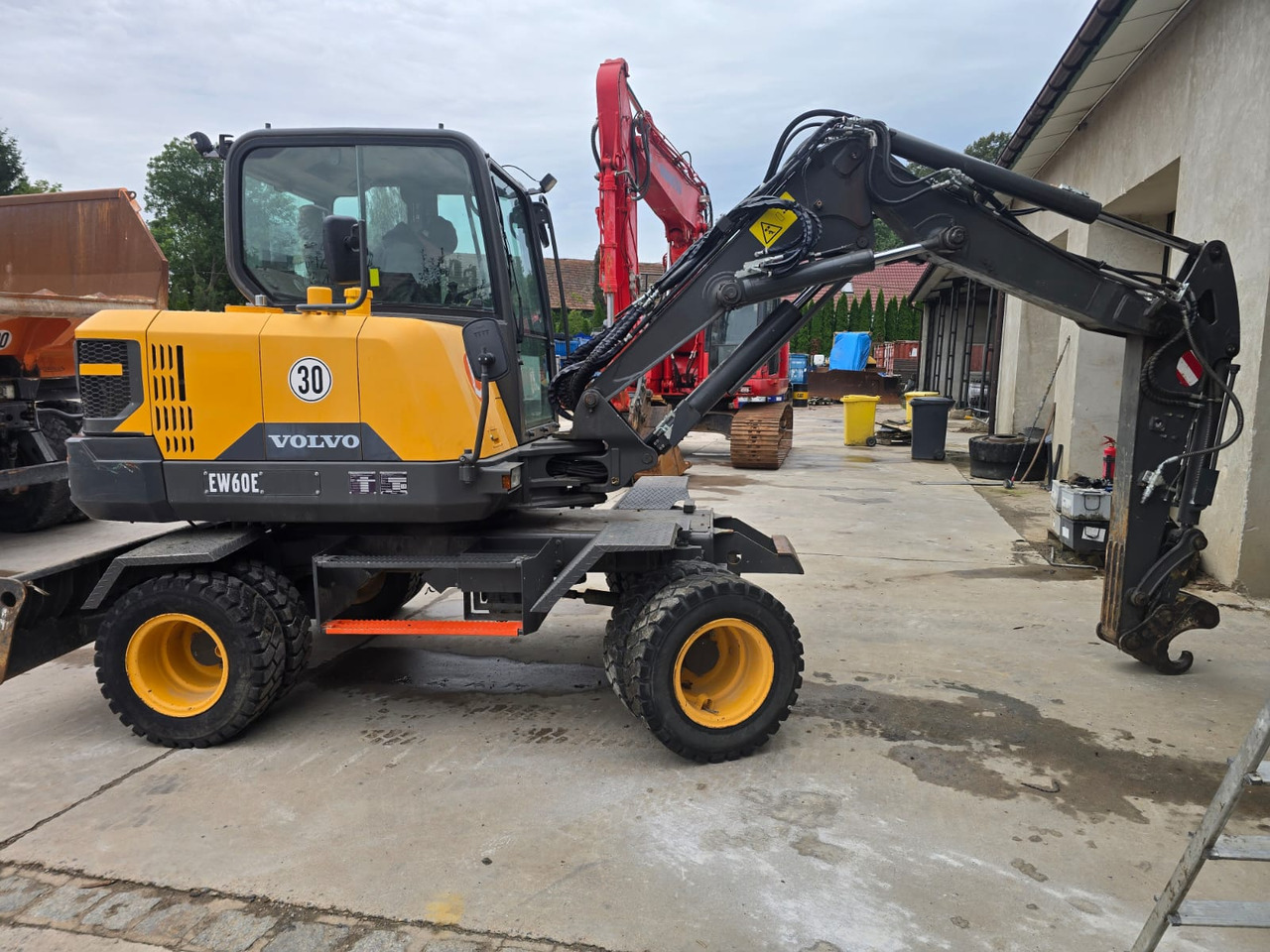 VOLVO EW 60E - Багер на тркала: слика 2 VOLVO EW 60E - Багер на тркала: слика 2