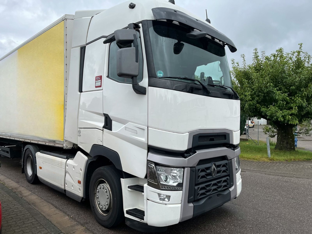 Renault T480 - Камион влекач: слика 1 Renault T480 - Камион влекач: слика 1