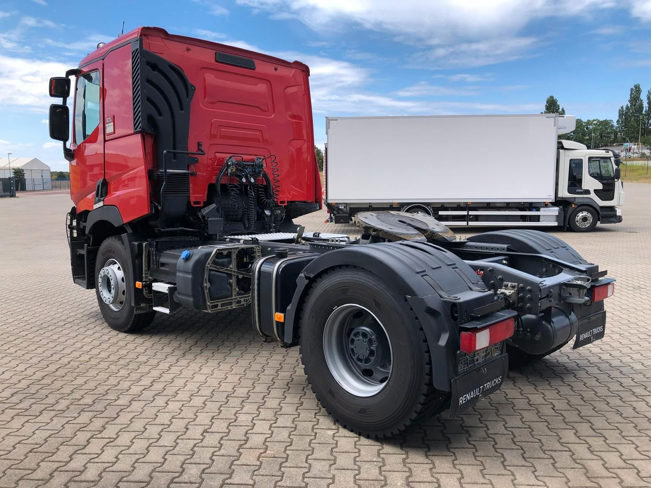 Renault C480 Kipphydraulik*AP Achsen*TÜV NEU - Камион влекач: слика 3 Renault C480 Kipphydraulik*AP Achsen*TÜV NEU - Камион влекач: слика 3