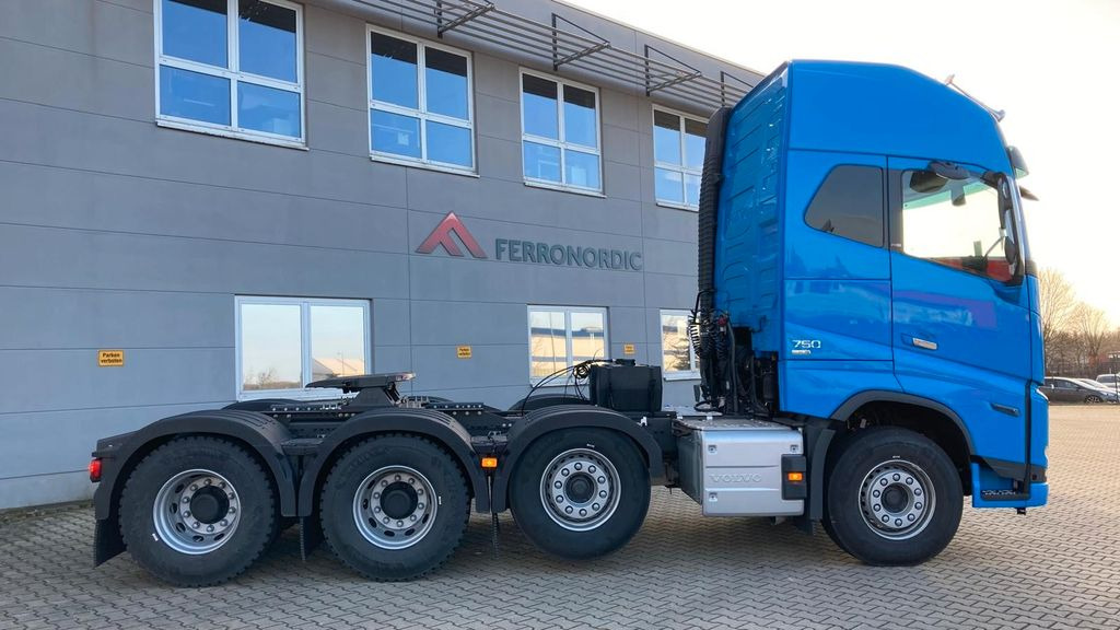 Volvo FH16 750 XL 8x4 Tridem*100T*Kriechgänge*Retarder - Камион влекач: слика 3 Volvo FH16 750 XL 8x4 Tridem*100T*Kriechgänge*Retarder - Камион влекач: слика 3