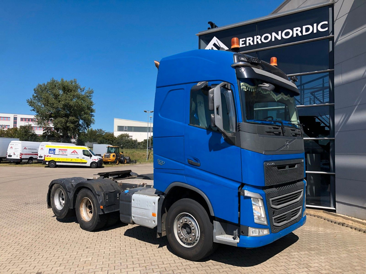 Volvo FH500 6x4*Liftachse*80T*IP-Cool*PTO - Камион влекач: слика 1 Volvo FH500 6x4*Liftachse*80T*IP-Cool*PTO - Камион влекач: слика 1