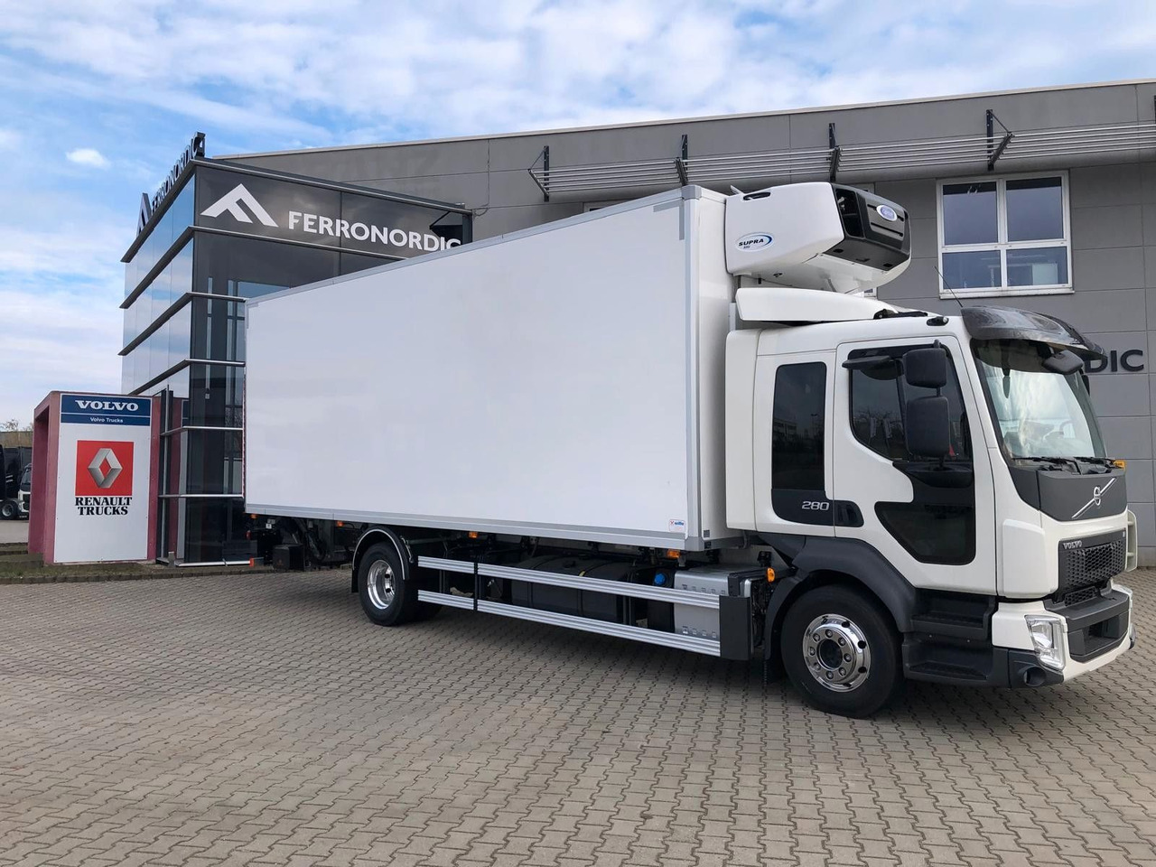 Volvo FL16.280 VollLuft*LBW *Carrier Supra850*a.Miete - Камион ладилник: слика 1 Volvo FL16.280 VollLuft*LBW *Carrier Supra850*a.Miete - Камион ладилник: слика 1