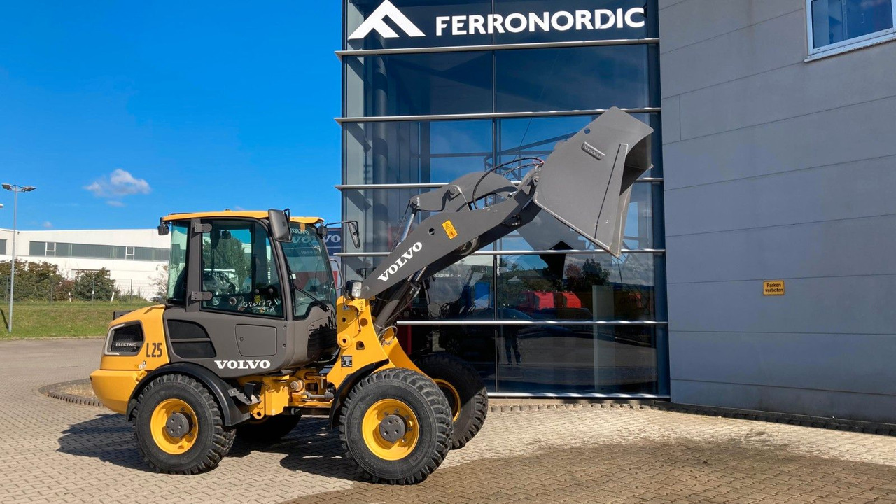 Volvo JL25H Electric *Auch Miete Volvo L25 Electric *Auch Miete*Neuzustand+22+14 kW - Натоварувач на тркала: слика 1 Volvo JL25H Electric *Auch Miete Volvo L25 Electric *Auch Miete*Neuzustand+22+14 kW - Натоварувач на тркала: слика 1