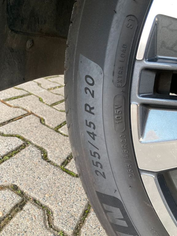 SUV Volvo XC 60 T6 Inscr. Rech. Plug-In Hybrid AWD Md.2022: слика 6