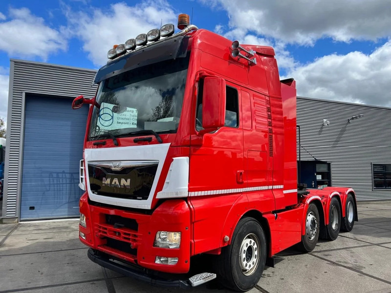 MAN TGX 41.560 TGX 41.60 8x4/4 BLS - Камион влекач: слика 1 MAN TGX 41.560 TGX 41.60 8x4/4 BLS - Камион влекач: слика 1
