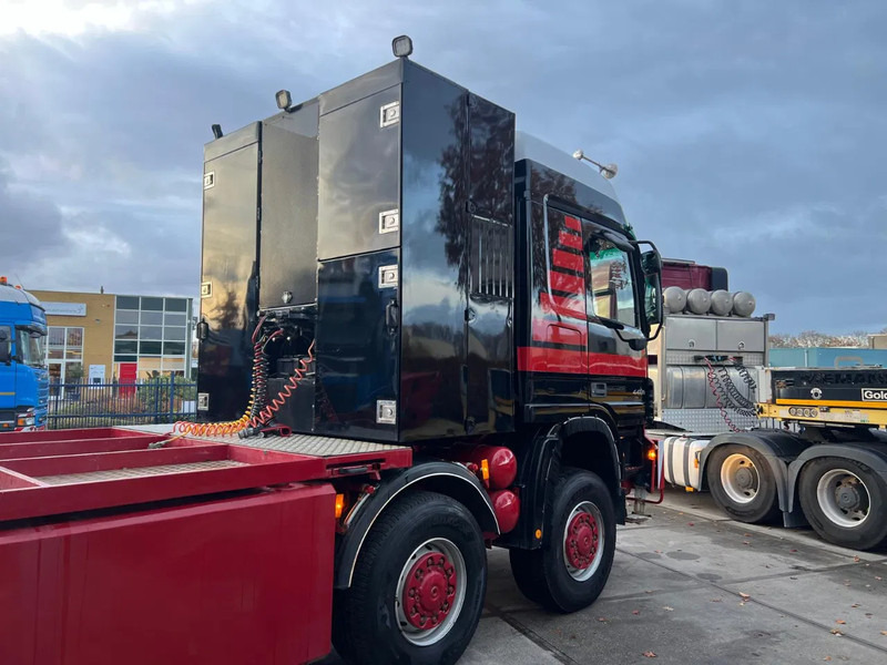 Камион влекач Mercedes-Benz Actros 4460 SLT 8x8 Actros 4460 8x8 SLT: слика 8 Камион влекач Mercedes-Benz Actros 4460 SLT 8x8 Actros 4460 8x8 SLT: слика 8