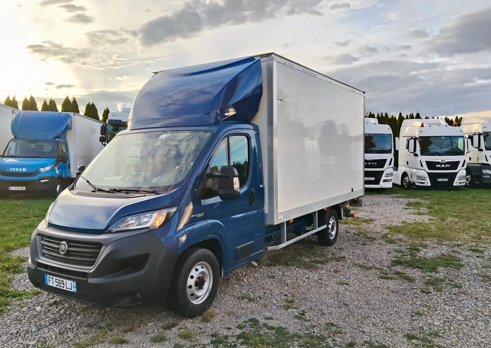 Fiat Ducato - Комбе фургон: слика 1 Fiat Ducato - Комбе фургон: слика 1