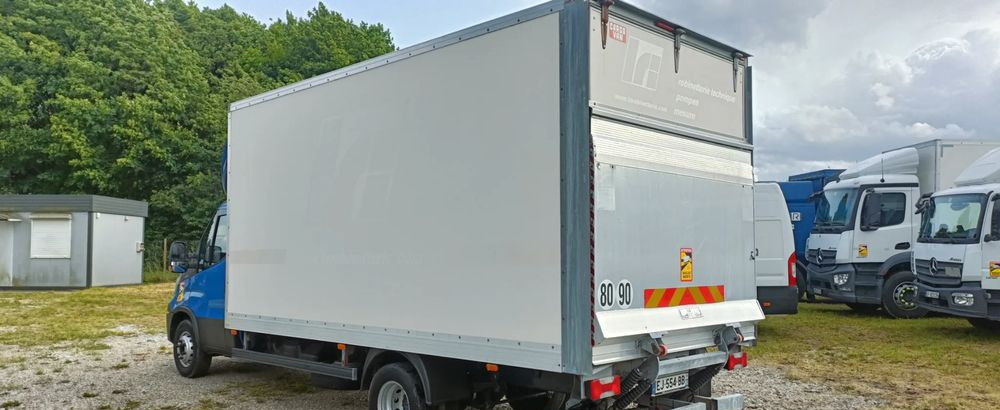 Iveco Daily 70C18 - Камион сандучар: слика 5 Iveco Daily 70C18 - Камион сандучар: слика 5