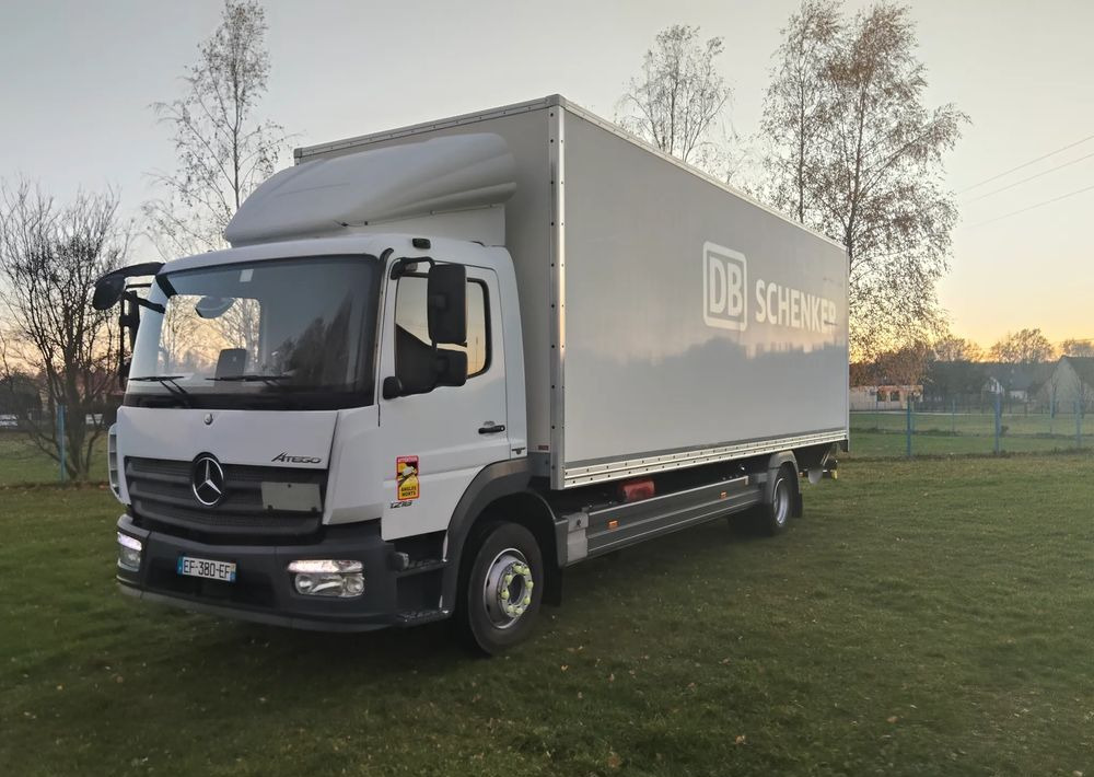 Mercedes-Benz Atego - Камион сандучар: слика 2 Mercedes-Benz Atego - Камион сандучар: слика 2