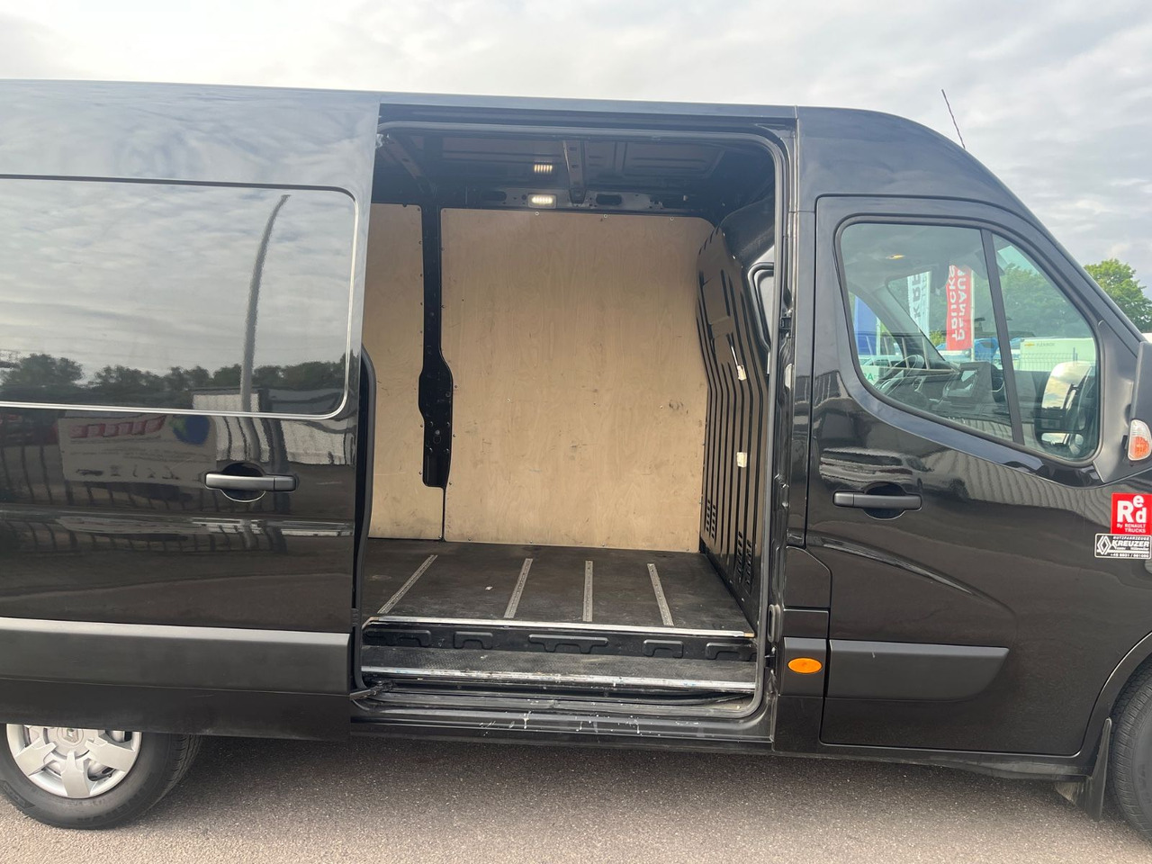 Renault Master L3H2 Kastenwagen Heckantrieb - Товарно комбе: слика 4 Renault Master L3H2 Kastenwagen Heckantrieb - Товарно комбе: слика 4