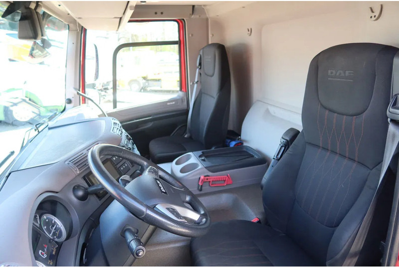 DAF CF 300 Koel/Vries Carrier iceland + Dhollandia 2500KG klep trenn wand - Камион ладилник: слика 5 DAF CF 300 Koel/Vries Carrier iceland + Dhollandia 2500KG klep trenn wand - Камион ладилник: слика 5