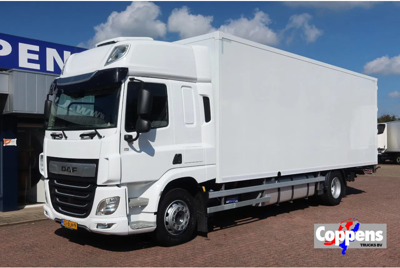 DAF CF 410 Bak+Klep Dhollandia 2.000 kg Slaapcabine - Камион сандучар: слика 1 DAF CF 410 Bak+Klep Dhollandia 2.000 kg Slaapcabine - Камион сандучар: слика 1
