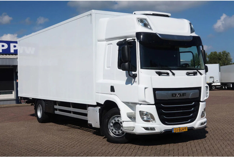 DAF CF 410 Bak+Klep Dhollandia 2.000 kg Slaapcabine - Камион сандучар: слика 2 DAF CF 410 Bak+Klep Dhollandia 2.000 kg Slaapcabine - Камион сандучар: слика 2