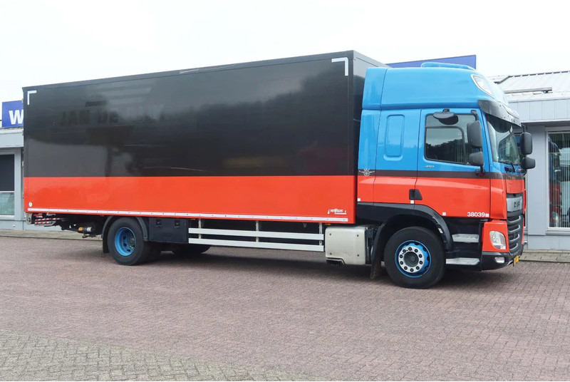 Камион сандучар DAF CF 410 Bakwagen + Onderschuif klep: слика 11