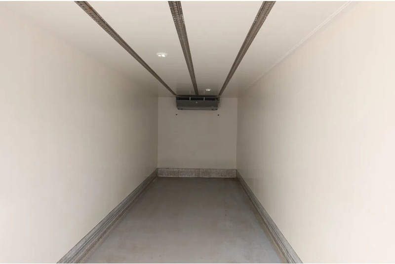 DAF CF 450 8x2 Koel/Vries Carrier Supra 1150 Diesel/Electric FRC 10/2027 - Камион ладилник: слика 4 DAF CF 450 8x2 Koel/Vries Carrier Supra 1150 Diesel/Electric FRC 10/2027 - Камион ладилник: слика 4