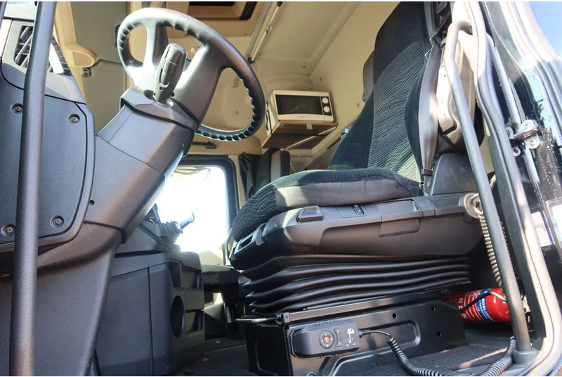 Mercedes-Benz Actros 1942 LS 4x2 - Камион влекач: слика 4 Mercedes-Benz Actros 1942 LS 4x2 - Камион влекач: слика 4