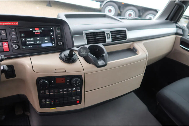 MAN TGS 35.360 Oprijwagen + HIAB 228 E3 Kraan 8x2 - Автотранспортен камион: слика 5 MAN TGS 35.360 Oprijwagen + HIAB 228 E3 Kraan 8x2 - Автотранспортен камион: слика 5