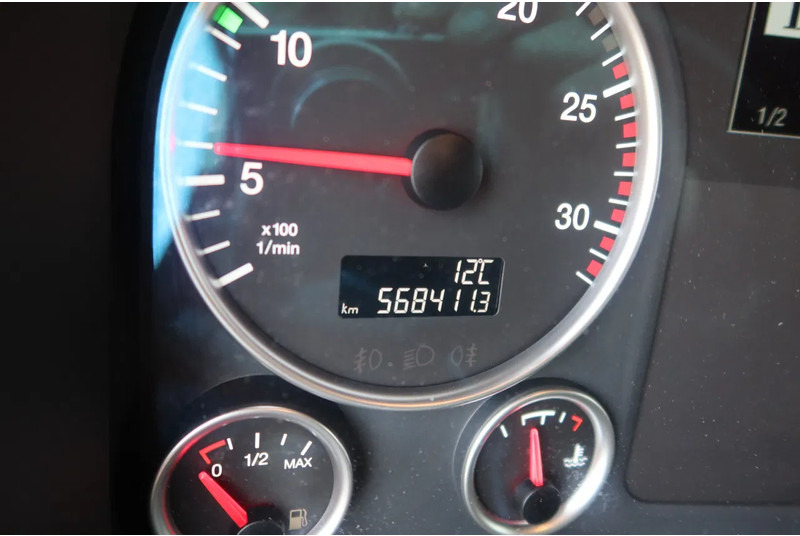 Камион со кабинска шасија MAN TGX 18 .340 4x2 Full air Chassis, twist locks: слика 15