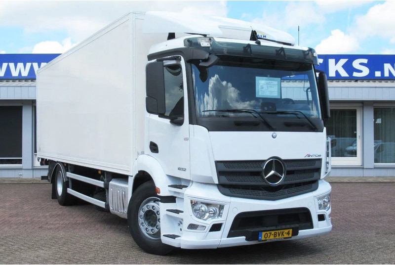 Mercedes-Benz Actros 1832 1832 LL 4x2 - Камион сандучар: слика 2 Mercedes-Benz Actros 1832 1832 LL 4x2 - Камион сандучар: слика 2