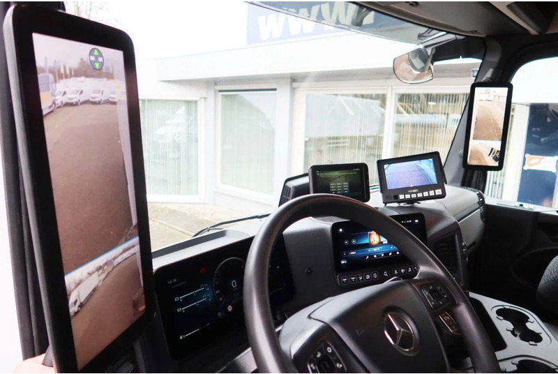 Mercedes-Benz Actros 1840 L Bakwagen + Bar klep 2000 KG + Geïsoleerde bak - Камион сандучар: слика 4 Mercedes-Benz Actros 1840 L Bakwagen + Bar klep 2000 KG + Geïsoleerde bak - Камион сандучар: слика 4