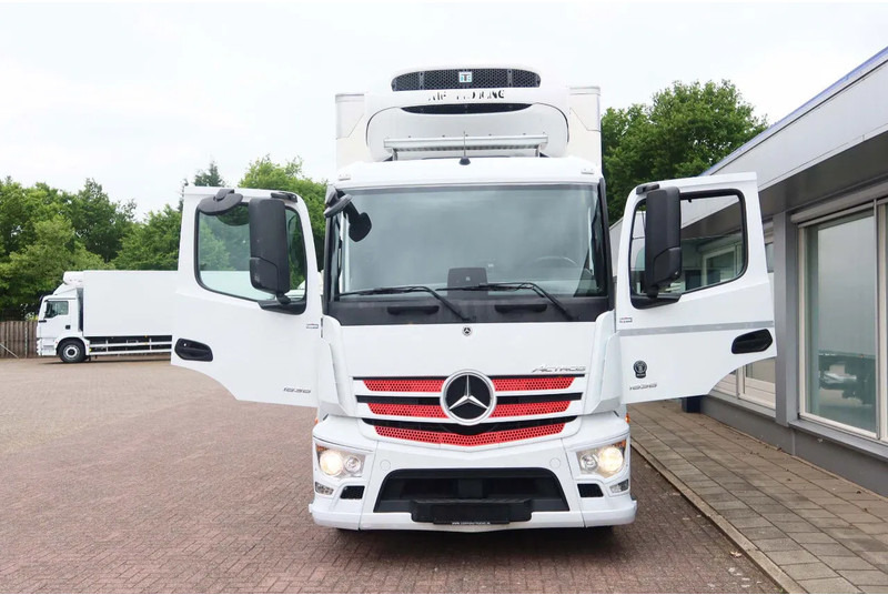 Камион ладилник Mercedes-Benz Actros 1936 1936 L Koel/Vries+Klep Bi-Temp Thermoking T 1200R: слика 11