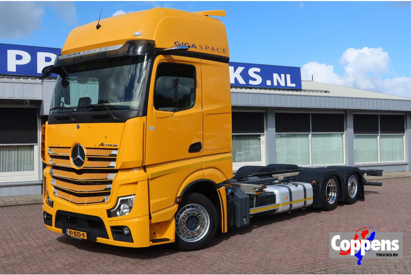 Mercedes-Benz Actros 2642 LL Chassis Cabine Giga space - Камион со кабинска шасија: слика 1 Mercedes-Benz Actros 2642 LL Chassis Cabine Giga space - Камион со кабинска шасија: слика 1