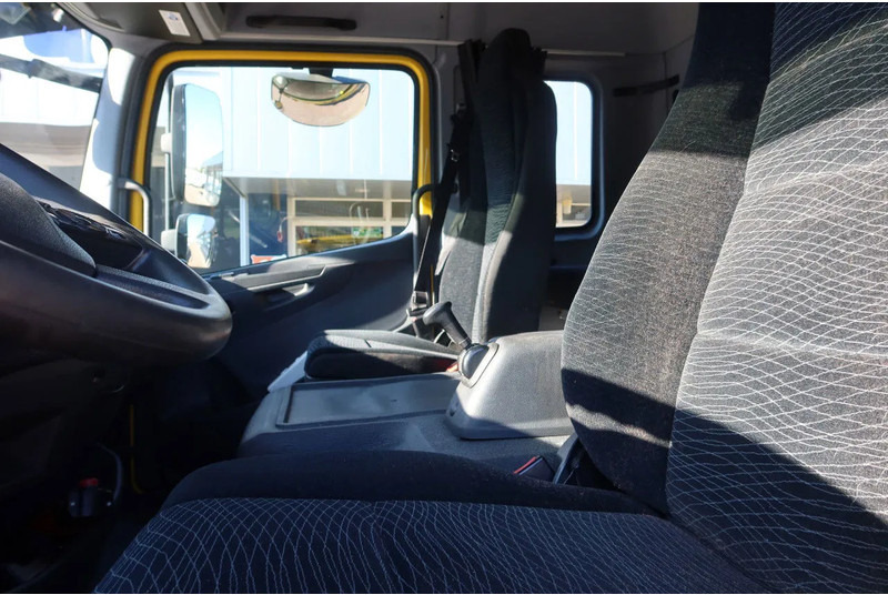 Mercedes-Benz Atego 1221 1221 L Takel wagen 6 Persoons - Камион за влечење: слика 5 Mercedes-Benz Atego 1221 1221 L Takel wagen 6 Persoons - Камион за влечење: слика 5