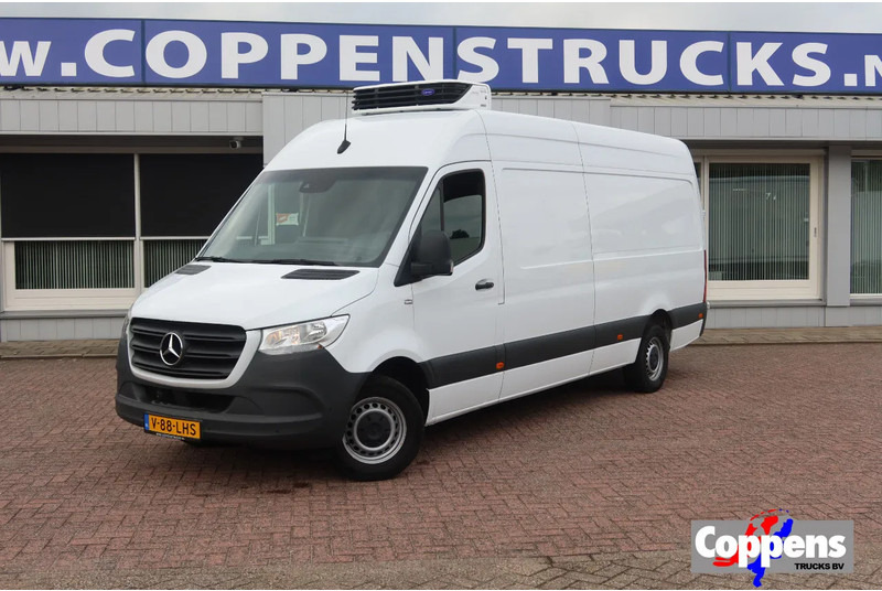 Mercedes-Benz Sprinter 317 Carrier Xarios 350 Koel/Vries/Verwarmen met Nachtaansluiting 220 Volt - Комбе ладилник: слика 1 Mercedes-Benz Sprinter 317 Carrier Xarios 350 Koel/Vries/Verwarmen met Nachtaansluiting 220 Volt - Комбе ладилник: слика 1