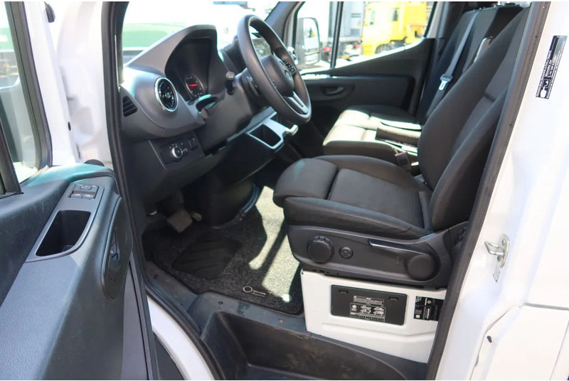 Mercedes-Benz Sprinter 515 CDI - Комбе фургон: слика 5 Mercedes-Benz Sprinter 515 CDI - Комбе фургон: слика 5