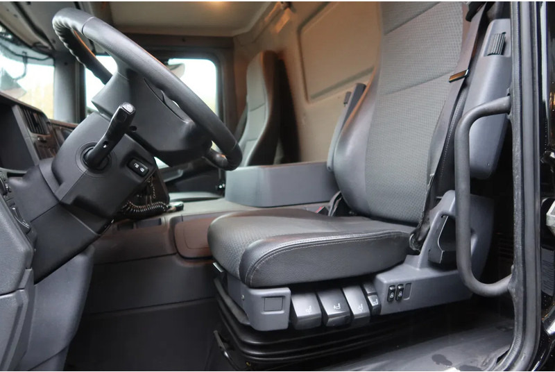 Scania P250 Bak+ Klep Dhollandia 1500 kg. Black line - Камион сандучар: слика 5 Scania P250 Bak+ Klep Dhollandia 1500 kg. Black line - Камион сандучар: слика 5