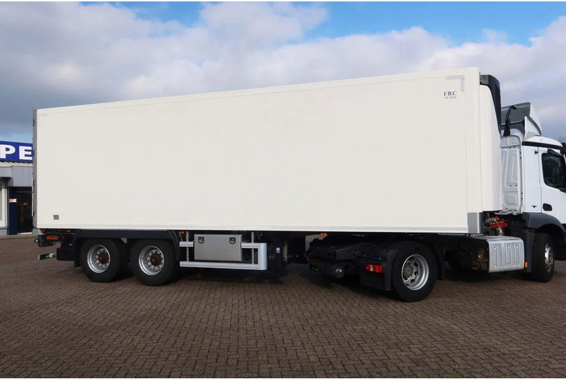 Sor IBERICA City trailer Koel/Vries+ klep 2500kg Bi-temp Carrier Vektor 19 MT - Полуприколка ладилник: слика 3 Sor IBERICA City trailer Koel/Vries+ klep 2500kg Bi-temp Carrier Vektor 19 MT - Полуприколка ладилник: слика 3