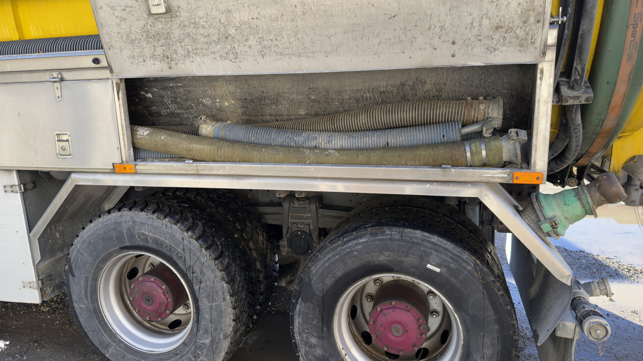 Камион MERCEDES-BENZ Actros 3243: слика 11 Камион MERCEDES-BENZ Actros 3243: слика 11