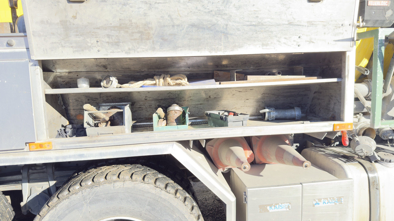 MERCEDES-BENZ Actros 3243 - Камион: слика 5 MERCEDES-BENZ Actros 3243 - Камион: слика 5